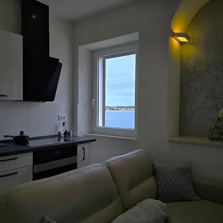 Edi - Sea-view